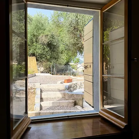 بيت للعطل Olive Spell Gastouri House
