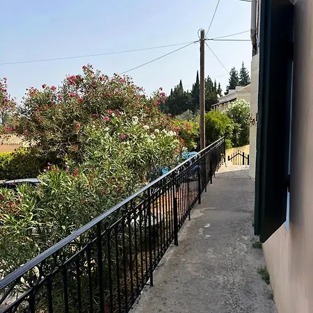 Olive Spell Gastouri House Holiday home *